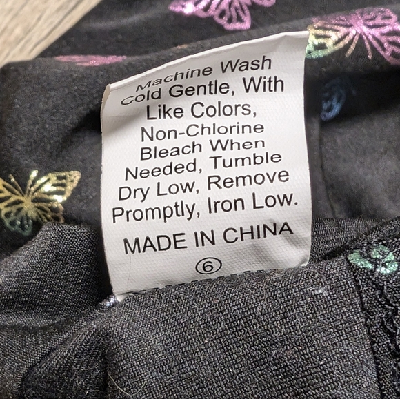 Multicolor shimmer butterfly halter top women's size 1X plus size - Picture 12 of 13